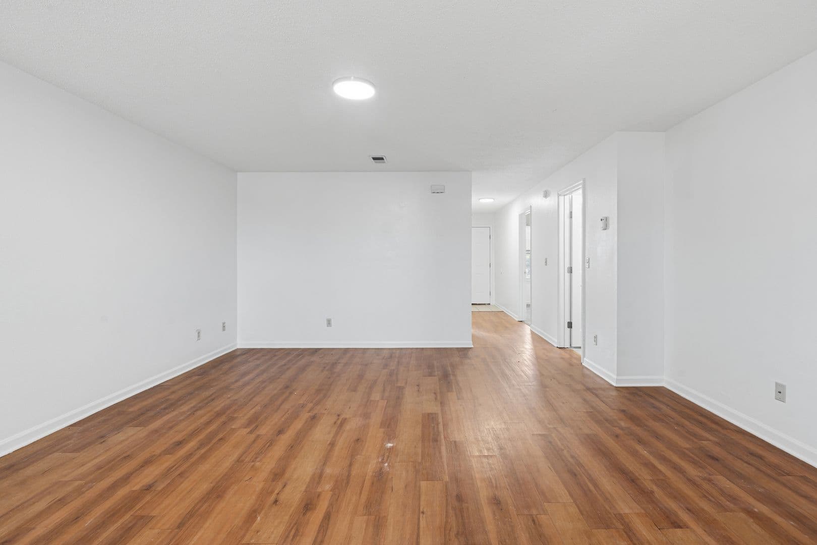 Furnished Studio Apartment - Heart of Warrensburg 15 of 22