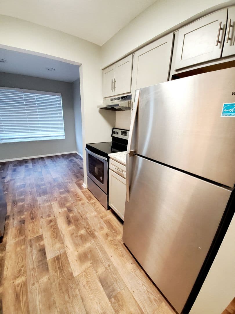 Sugarbush Apts 7 of 26
