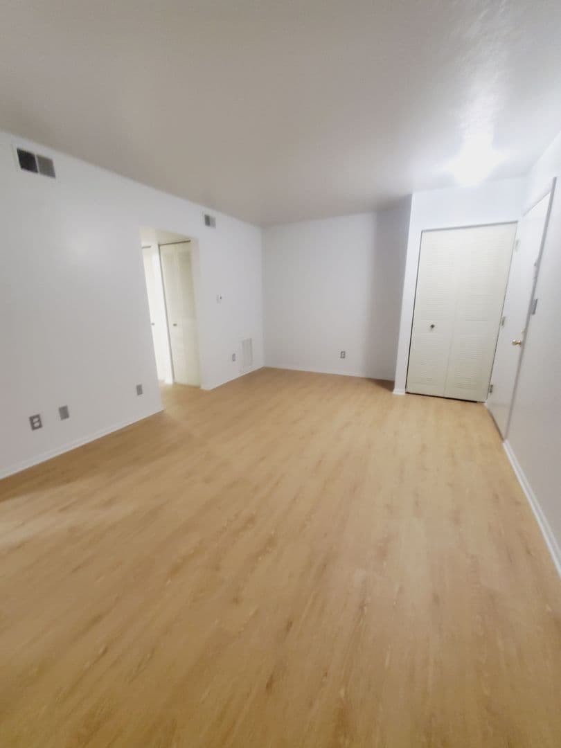 Sugarbush Apts 4 of 22