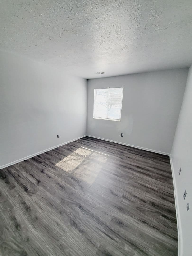 Sugarbush Apts 7 of 18