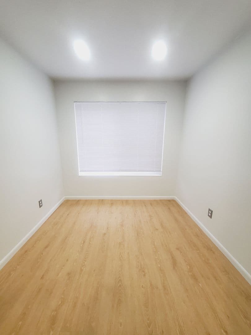 Sugarbush Apts 10 of 22