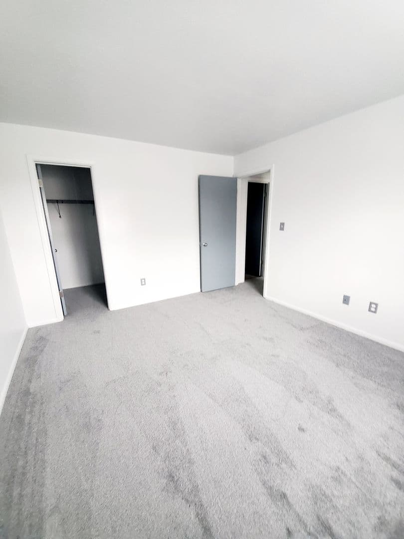 Sugarbush Apts 3 of 16