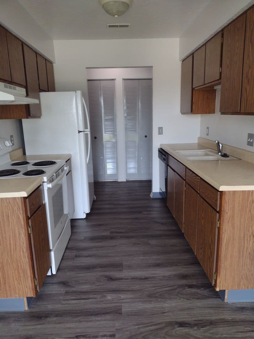 Sugarbush Apts 8 of 18