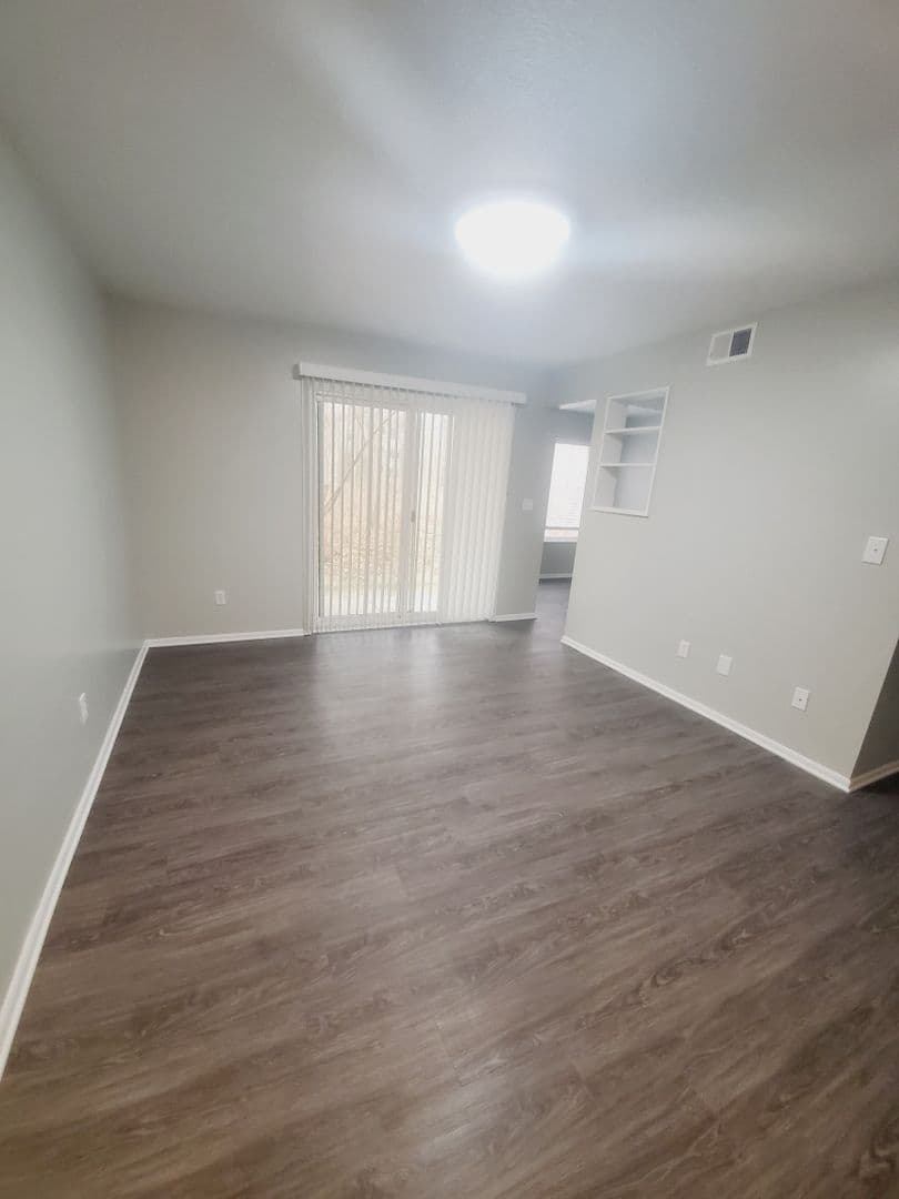 Sugarbush Apts 10 of 19