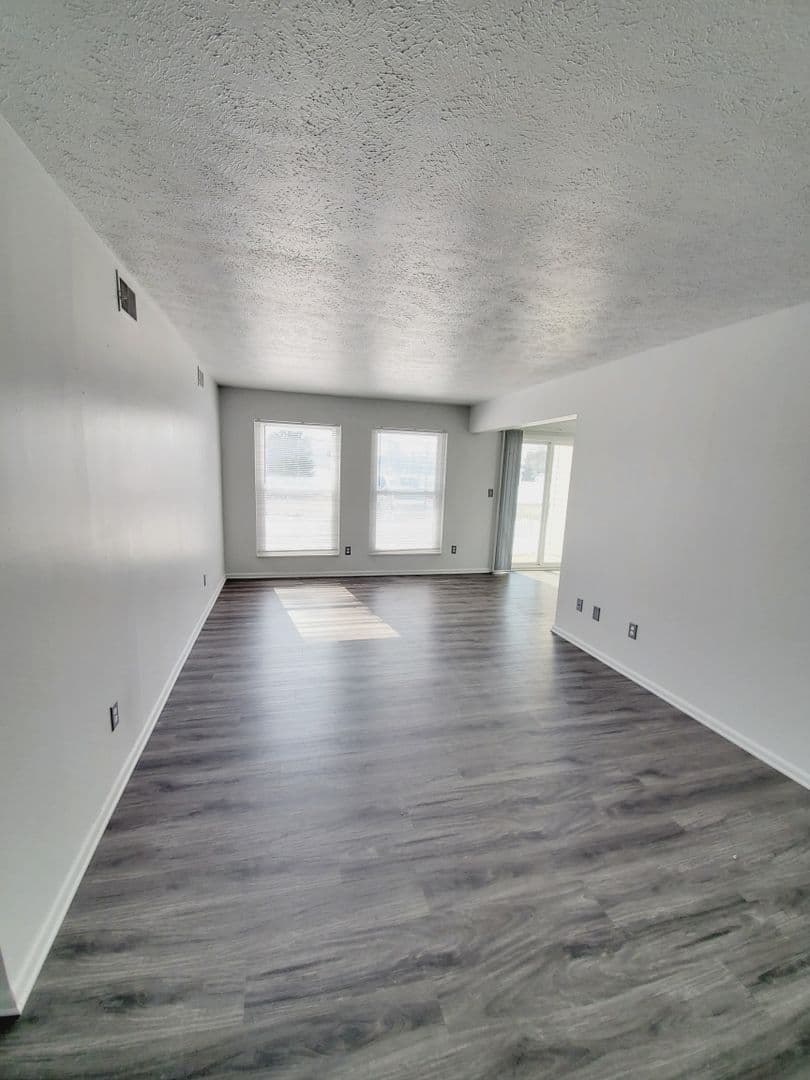 Sugarbush Apts 5 of 18