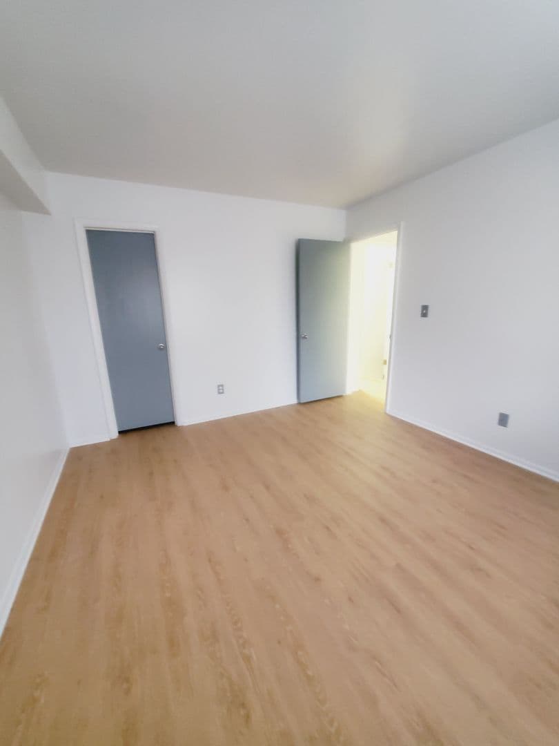 Sugarbush Apts 6 of 22