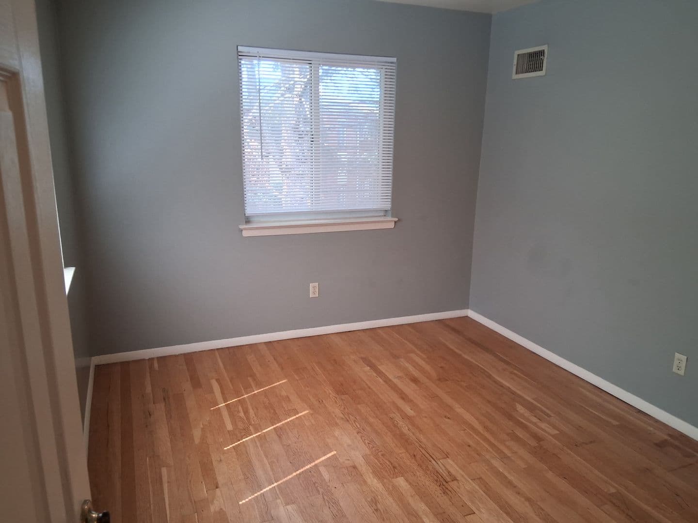 Grandview Gardens Apartments 16 of 25