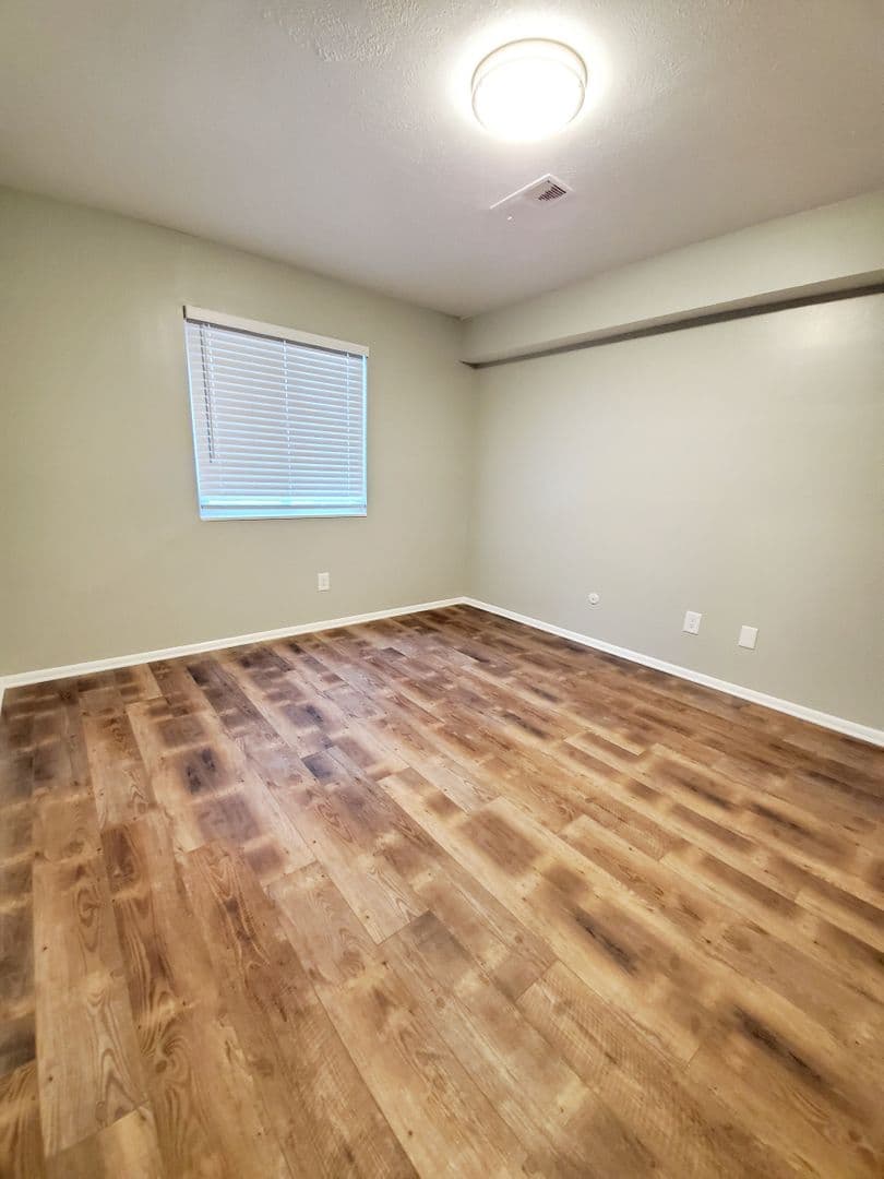 Sugarbush Apts 13 of 26