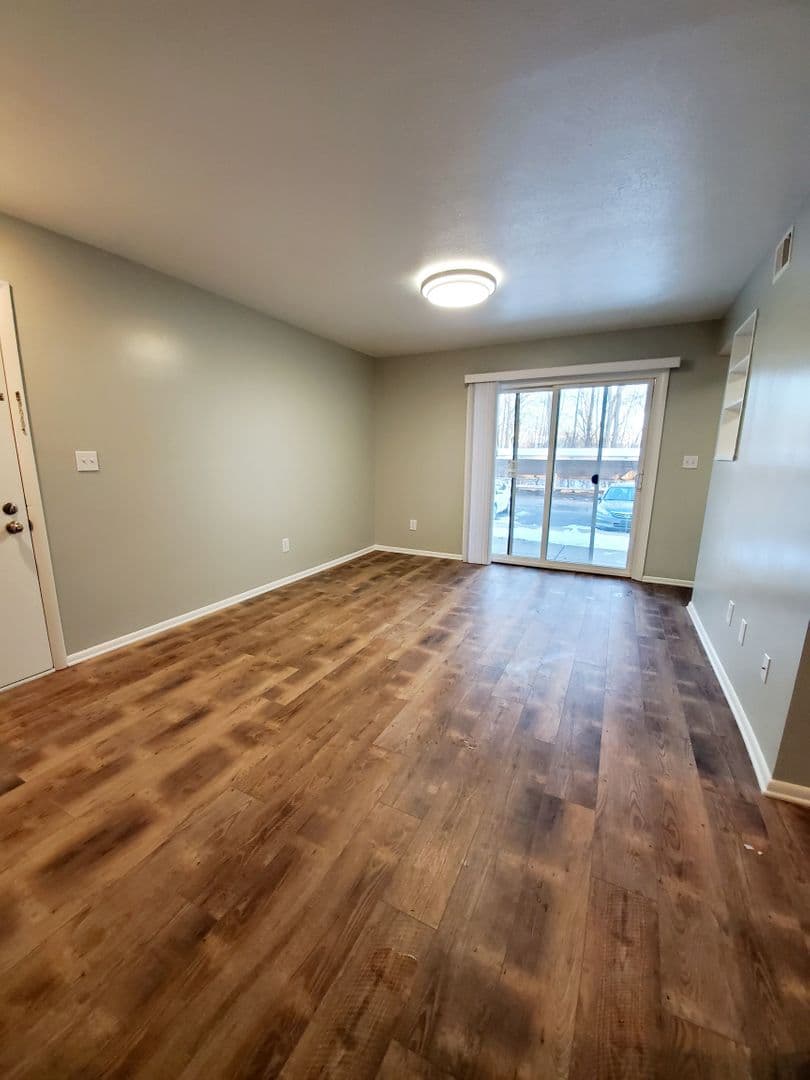 Sugarbush Apts 3 of 26