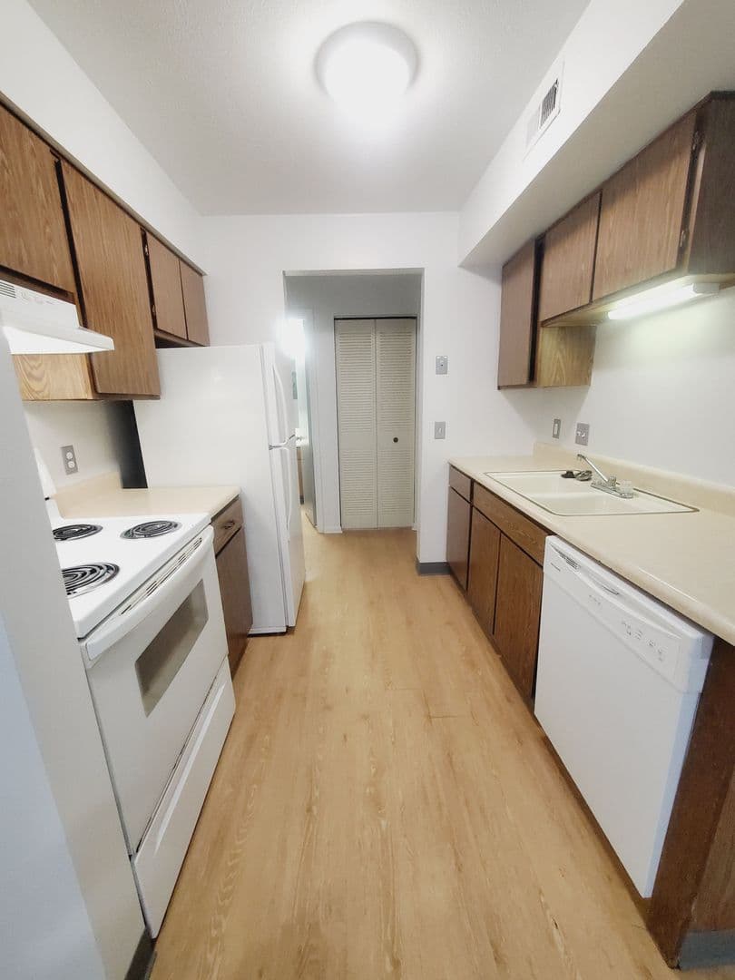 Sugarbush Apts 2 of 22