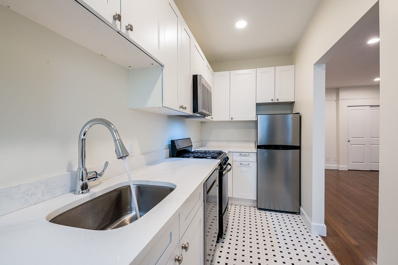 FIO Fionia Apartments 2 of 8