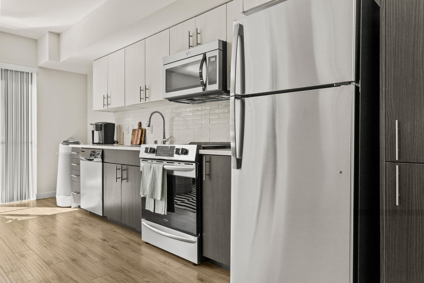 CONT Contour Apartments 4 of 13
