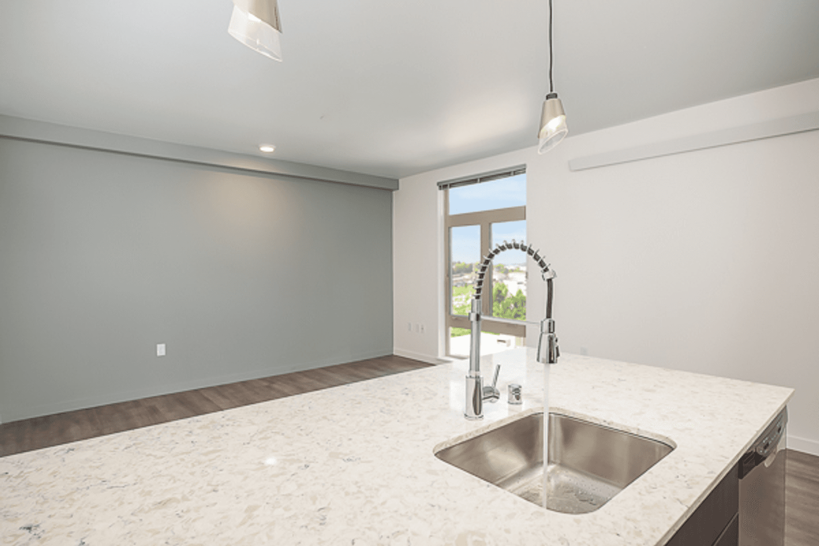 CRN Crane Interbay Apartments 3 of 7
