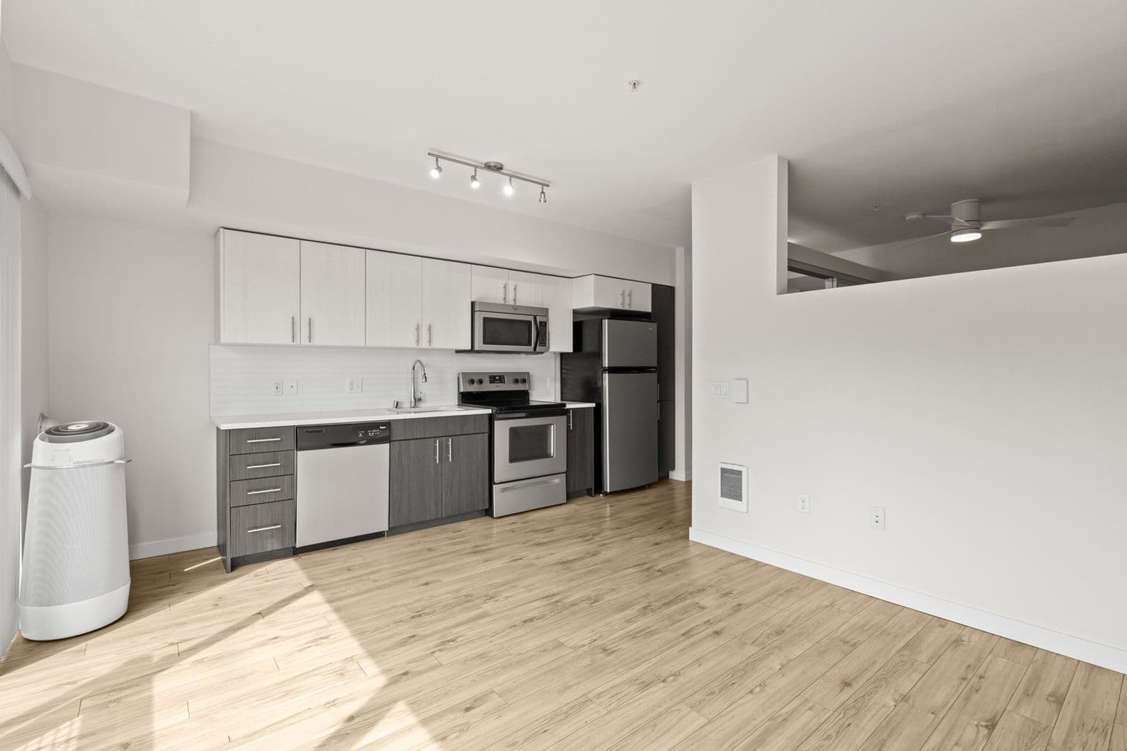CONT Contour Apartments 10 of 11
