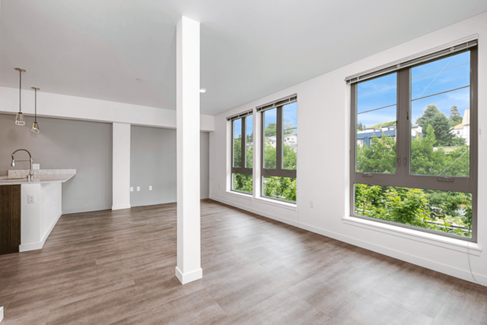 CRN Crane Interbay Apartments 6 of 12