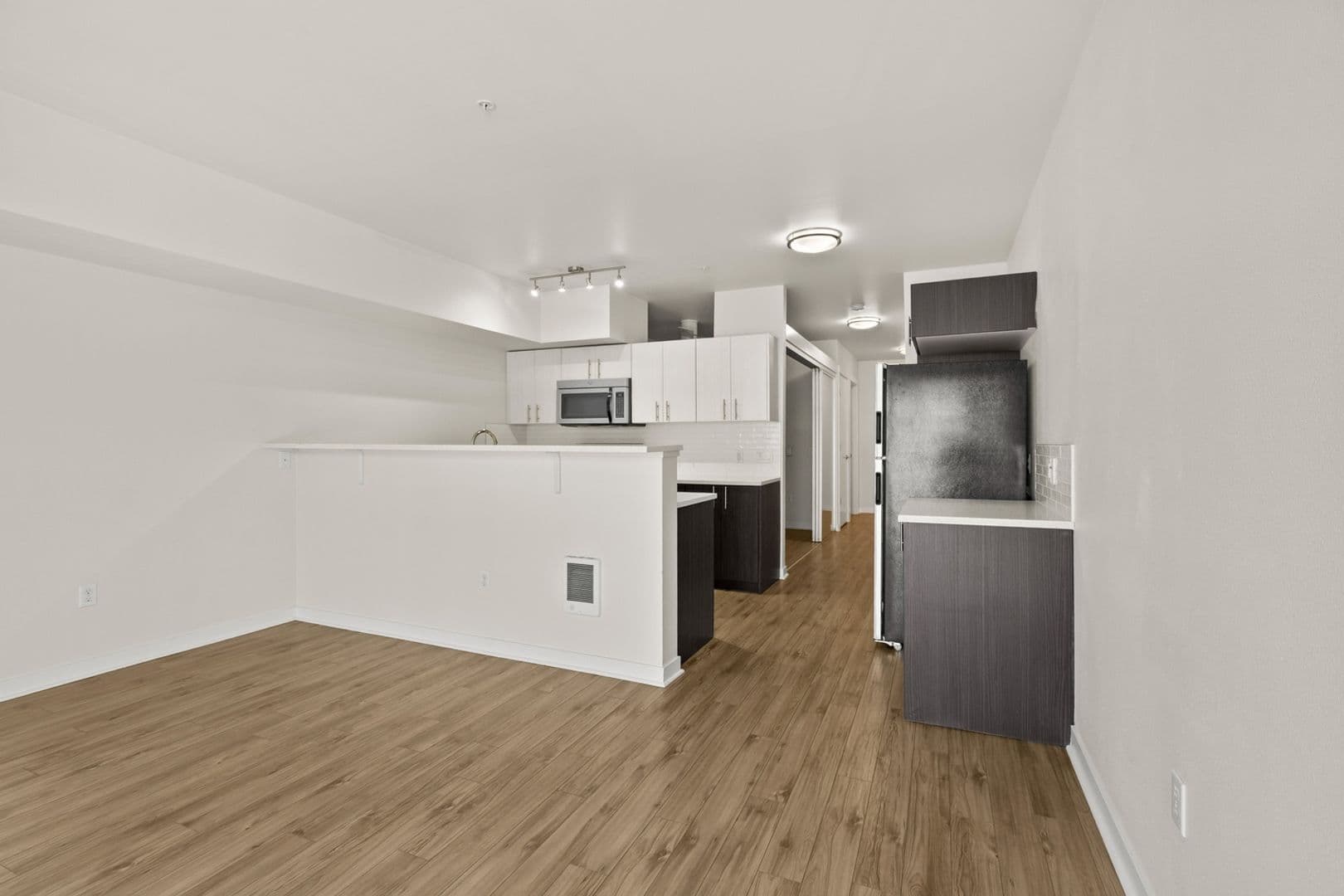 CONT Contour Apartments 51 of 60