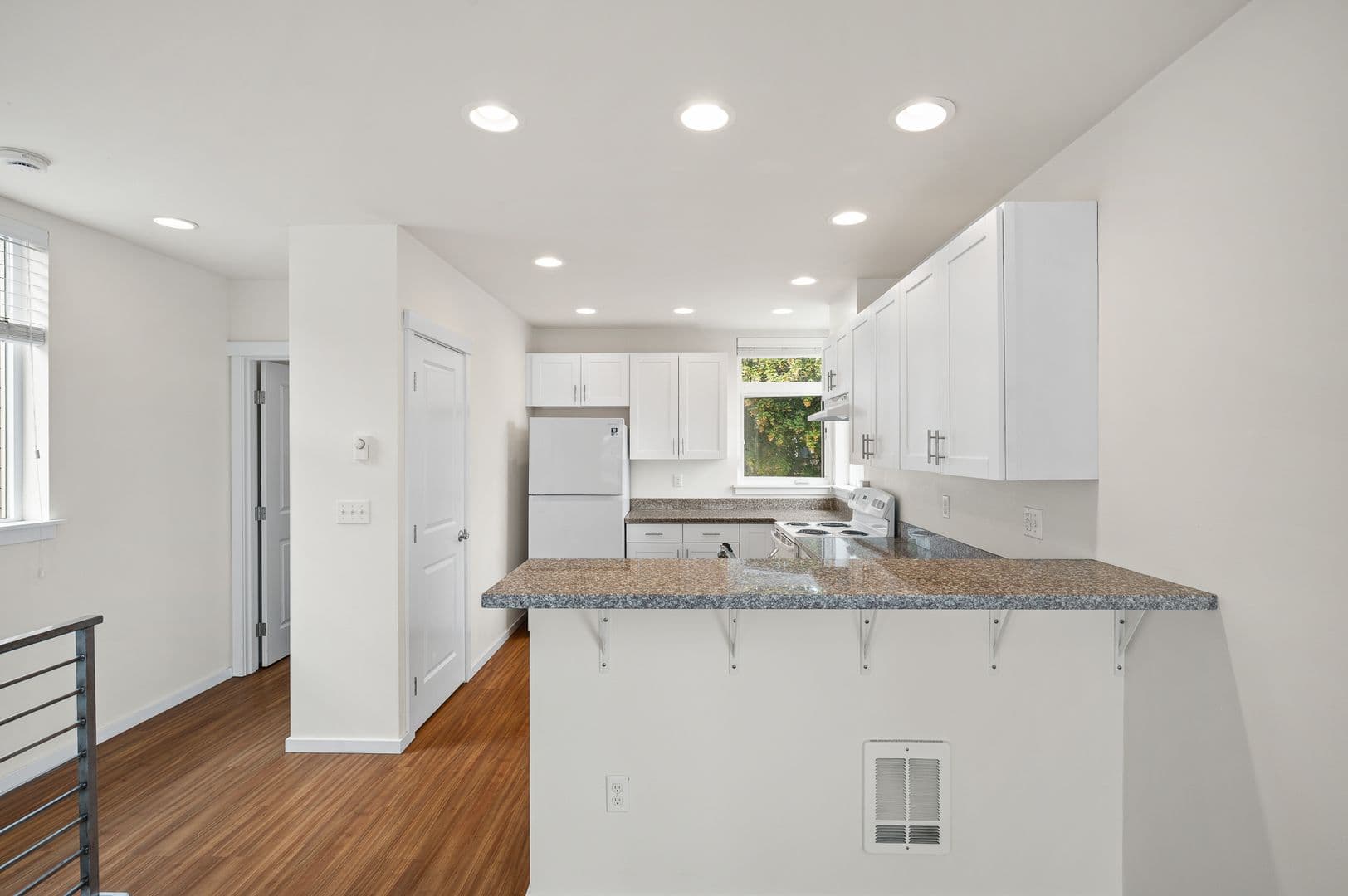 21AVE 21st Ave Townhomes 7 of 25