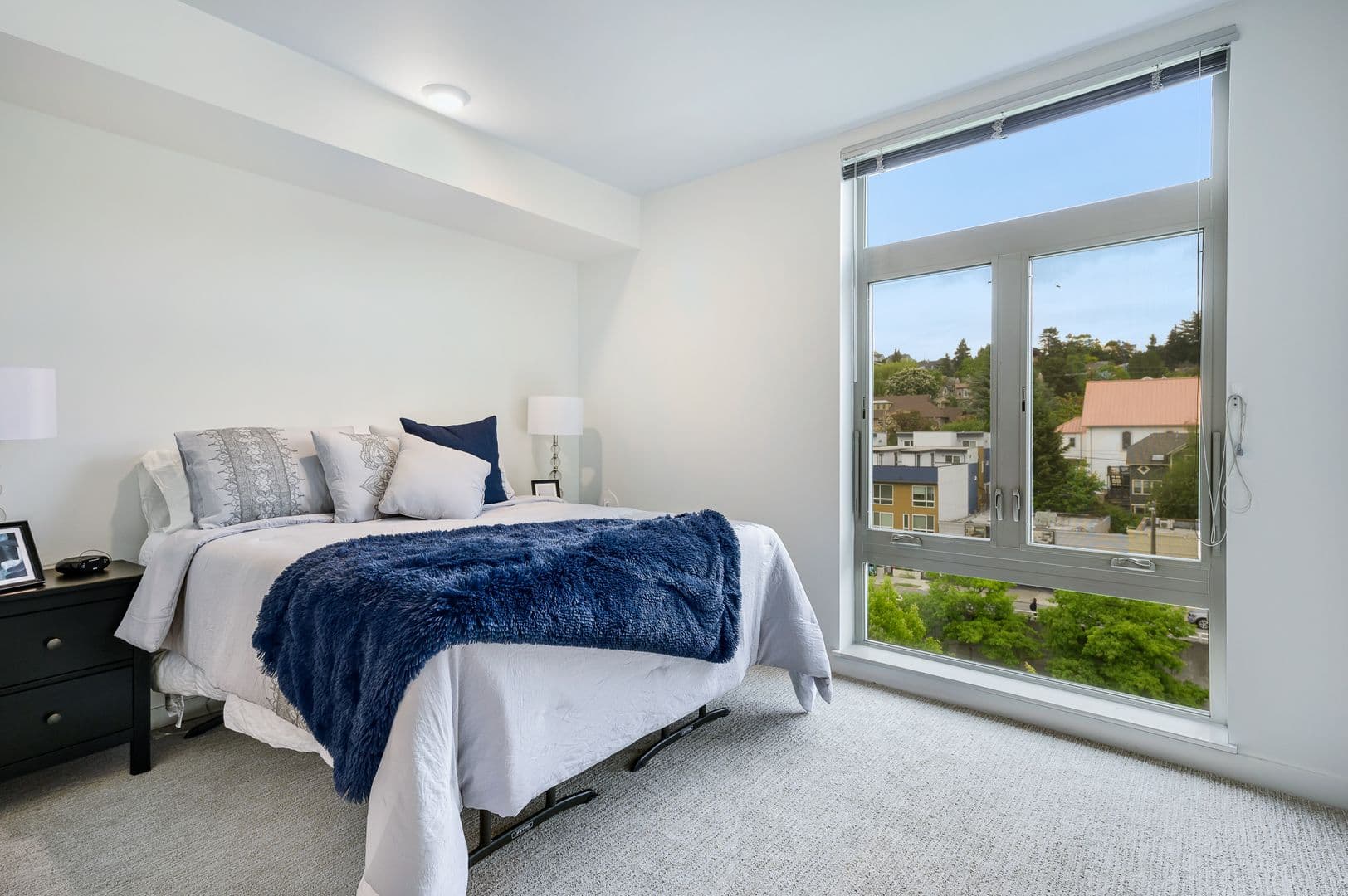 CRN Crane Interbay Apartments 4 of 7
