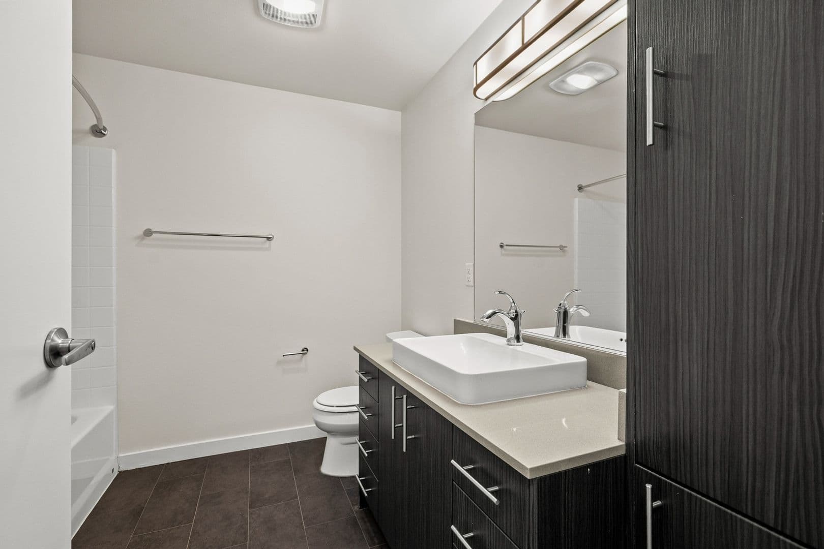 CONT Contour Apartments 14 of 15