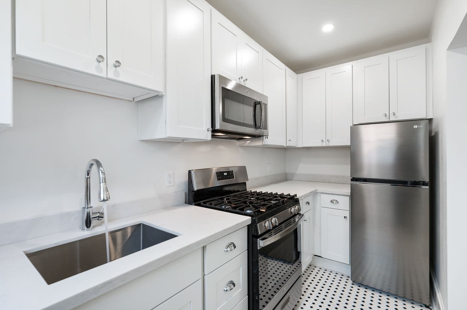 FIO Fionia Apartments 5 of 8