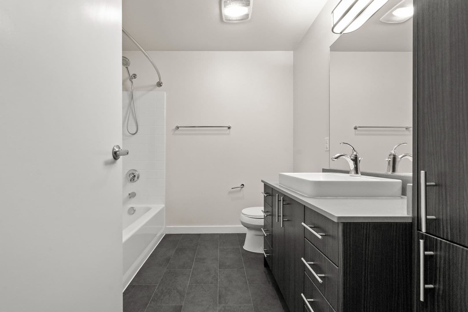 CONT Contour Apartments 13 of 14
