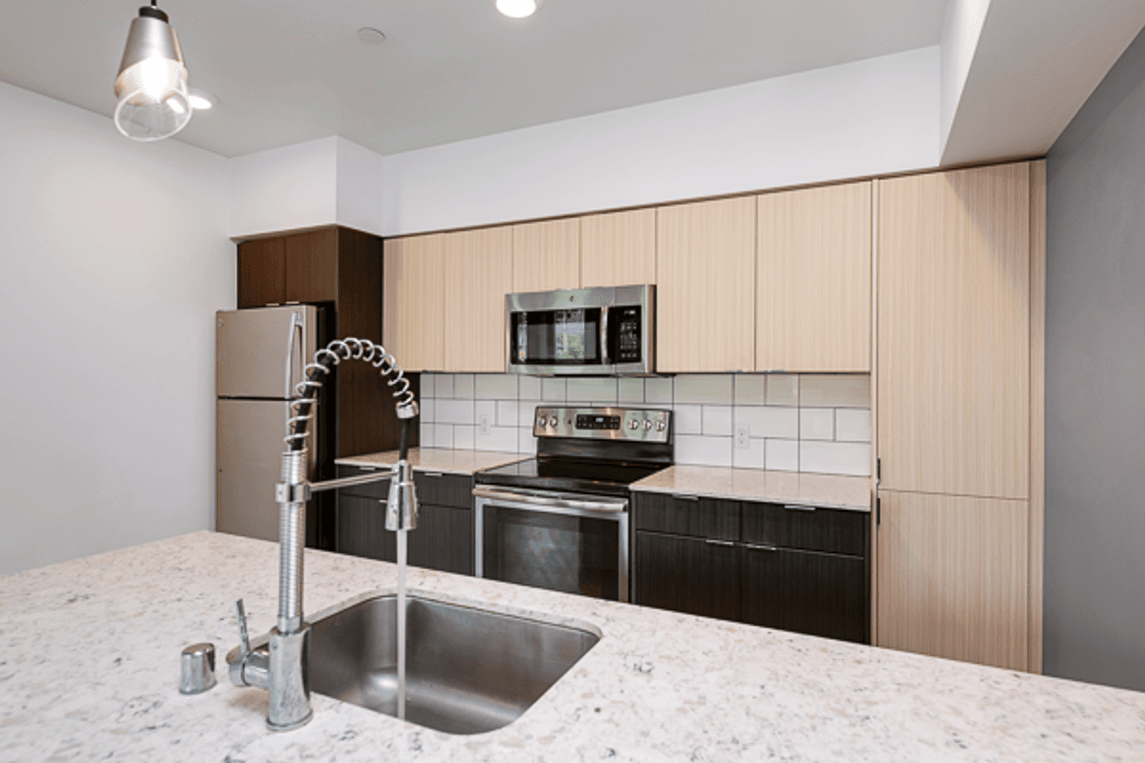 CRN Crane Interbay Apartments 3 of 12