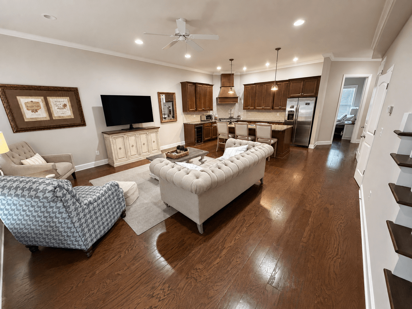 Pinnacle Park Townhomes - Family-Friendly Rentals Near UA 2 of 14
