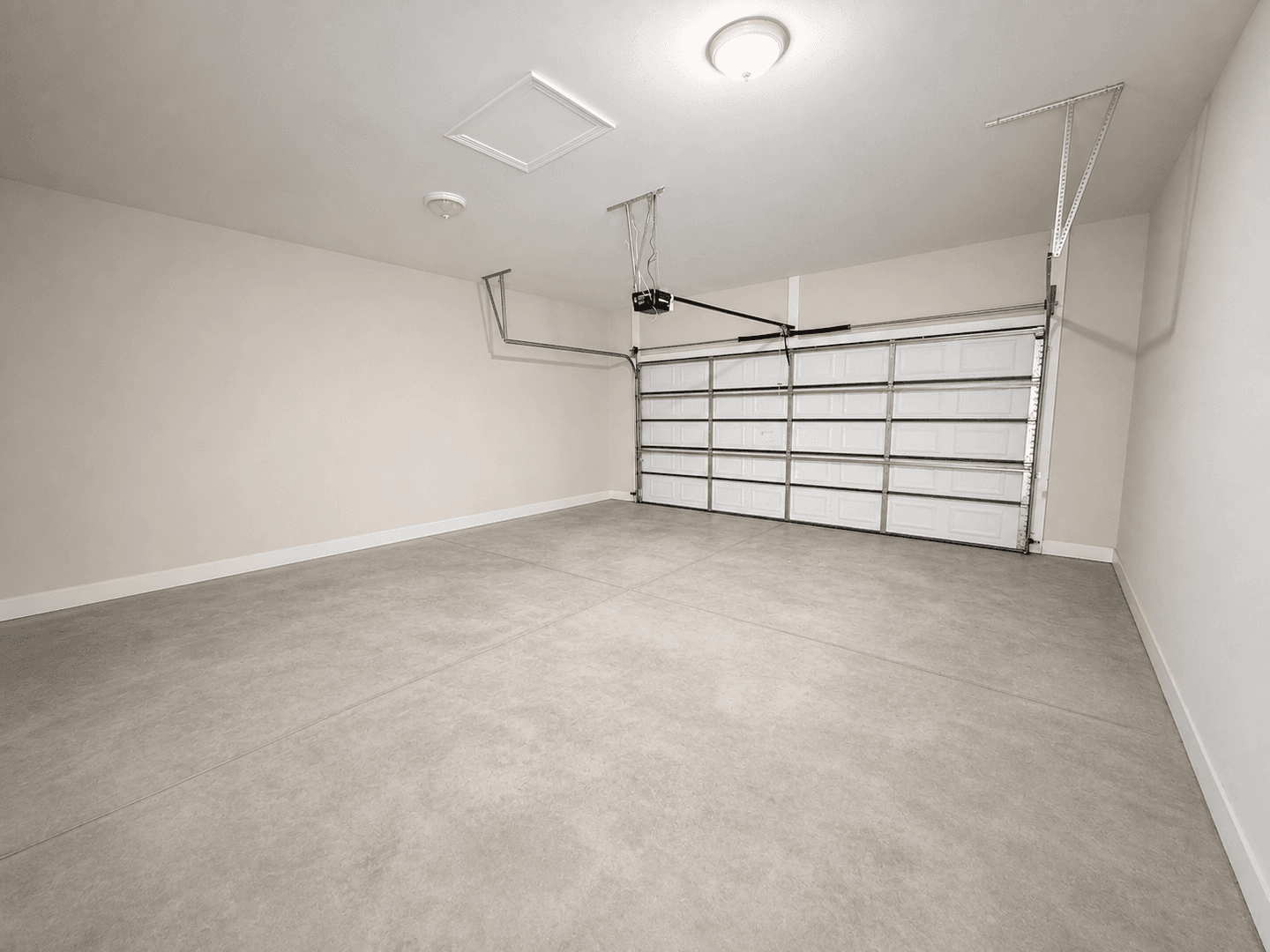 Pinnacle Park Townhomes - Family-Friendly Rentals Near UA 14 of 14