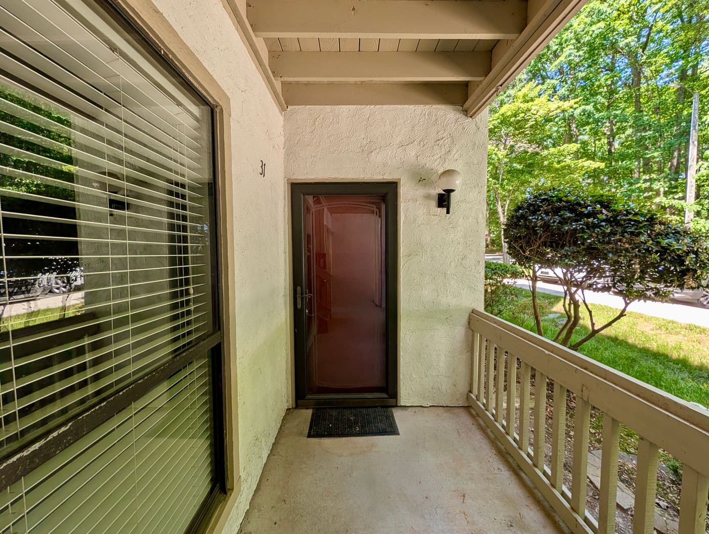 311 New Kent Place 2 of 18