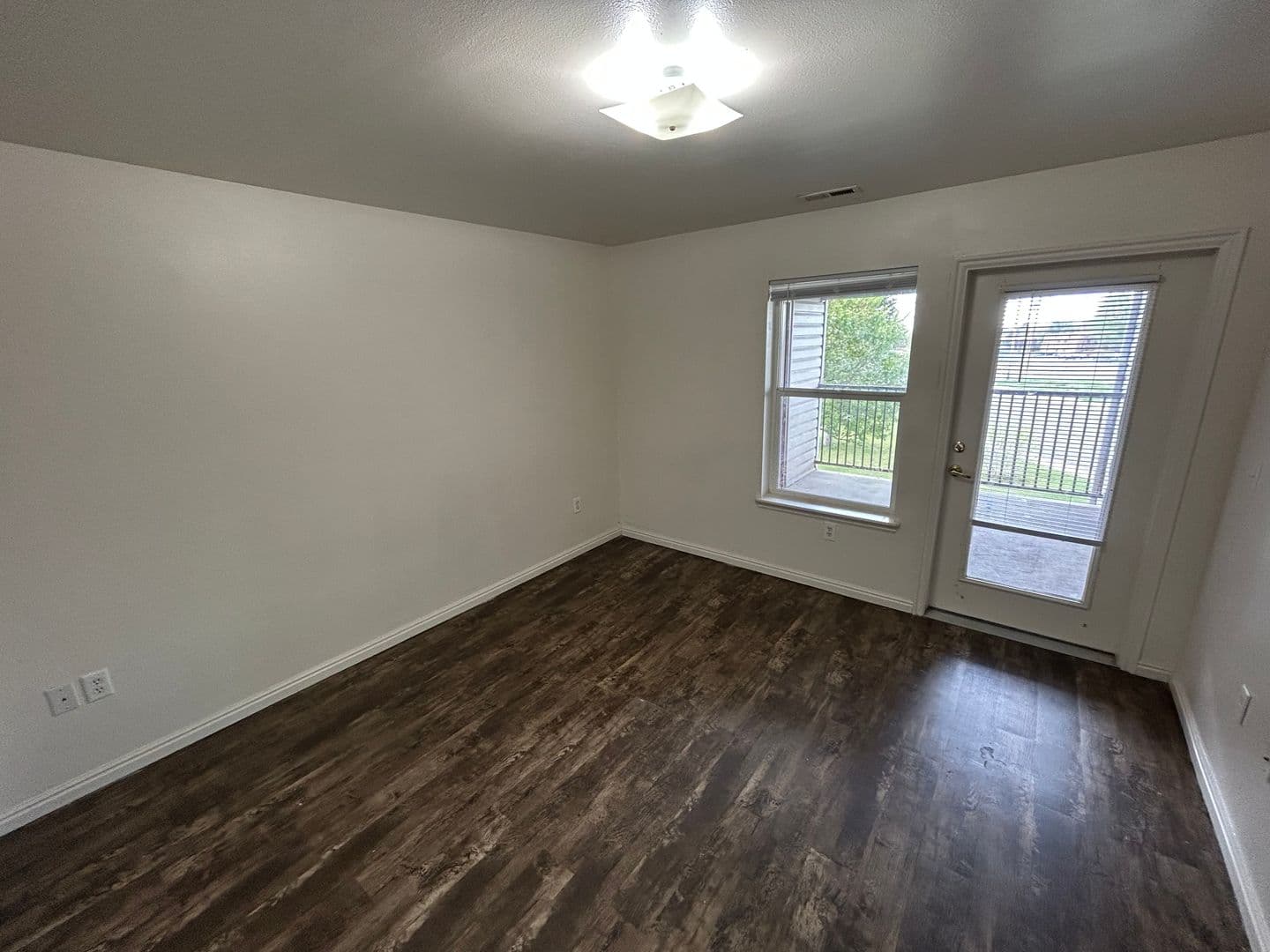 Riverton One Apartments 4 of 13