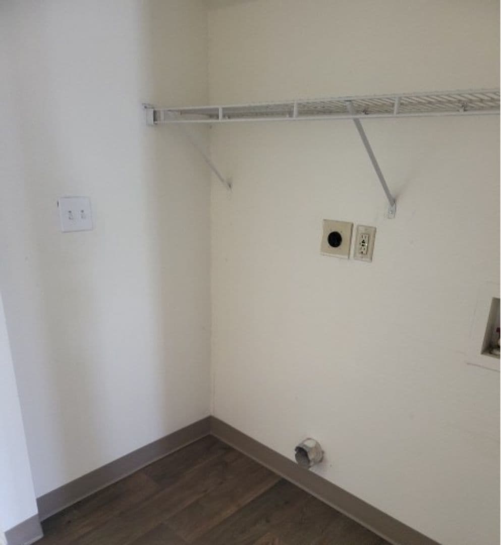 Carrington Pointe Apartments 7 of 12