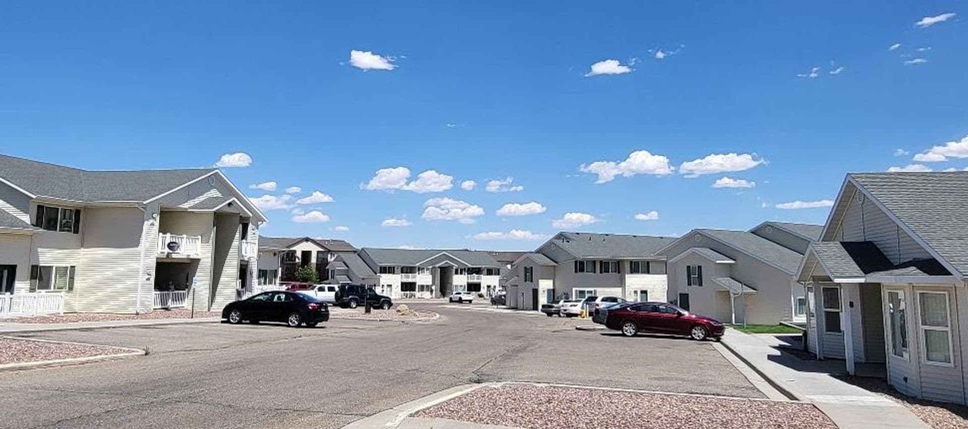 Carrington Pointe Apartments 2 of 11