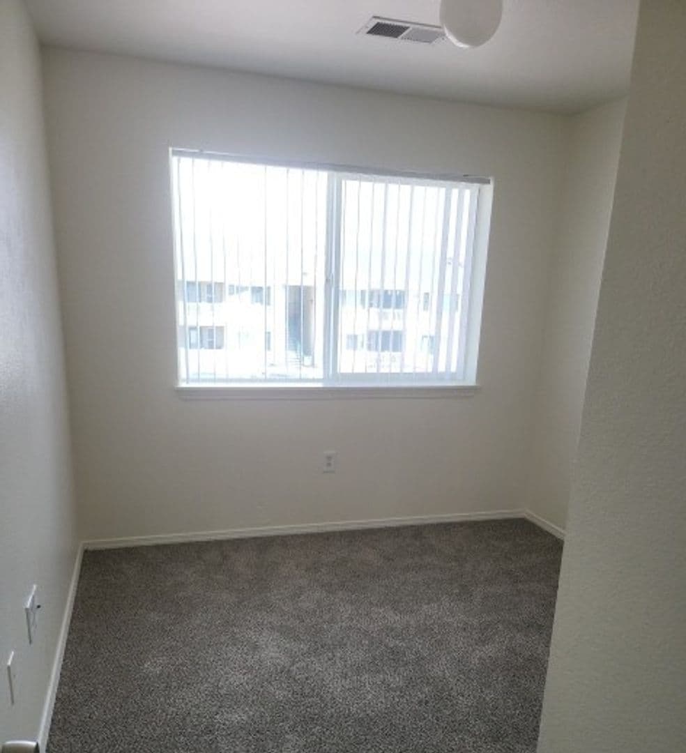 Carrington Pointe Apartments 12 of 12