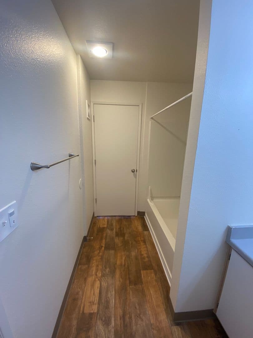 Steeple Chase Apartments, LLC 9 of 17