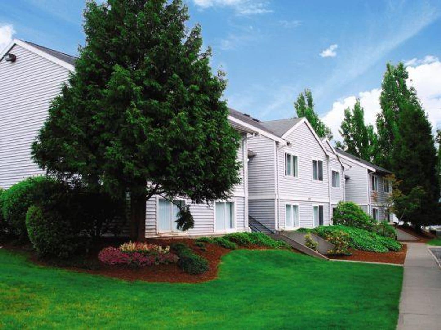 Steeple Chase Apartments, LLC 7 of 32