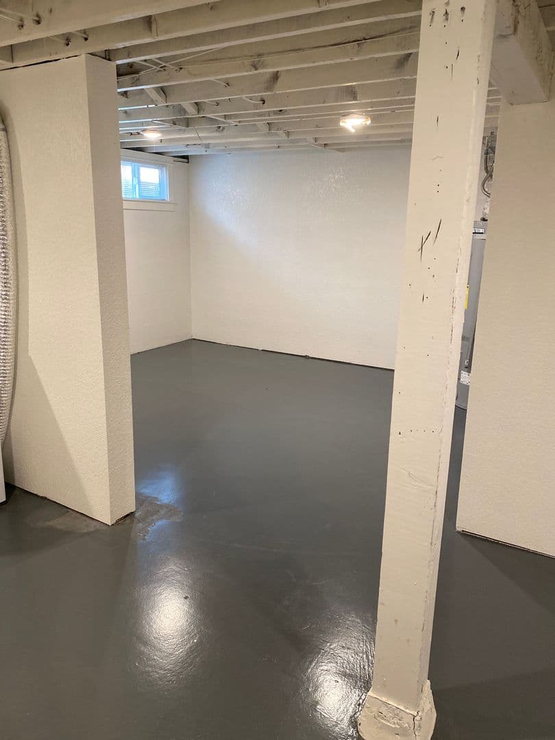Alberta Arts 4-Plex Hardwoods 1250 Basement WD, DW, Quartz, Tile 43 of 49