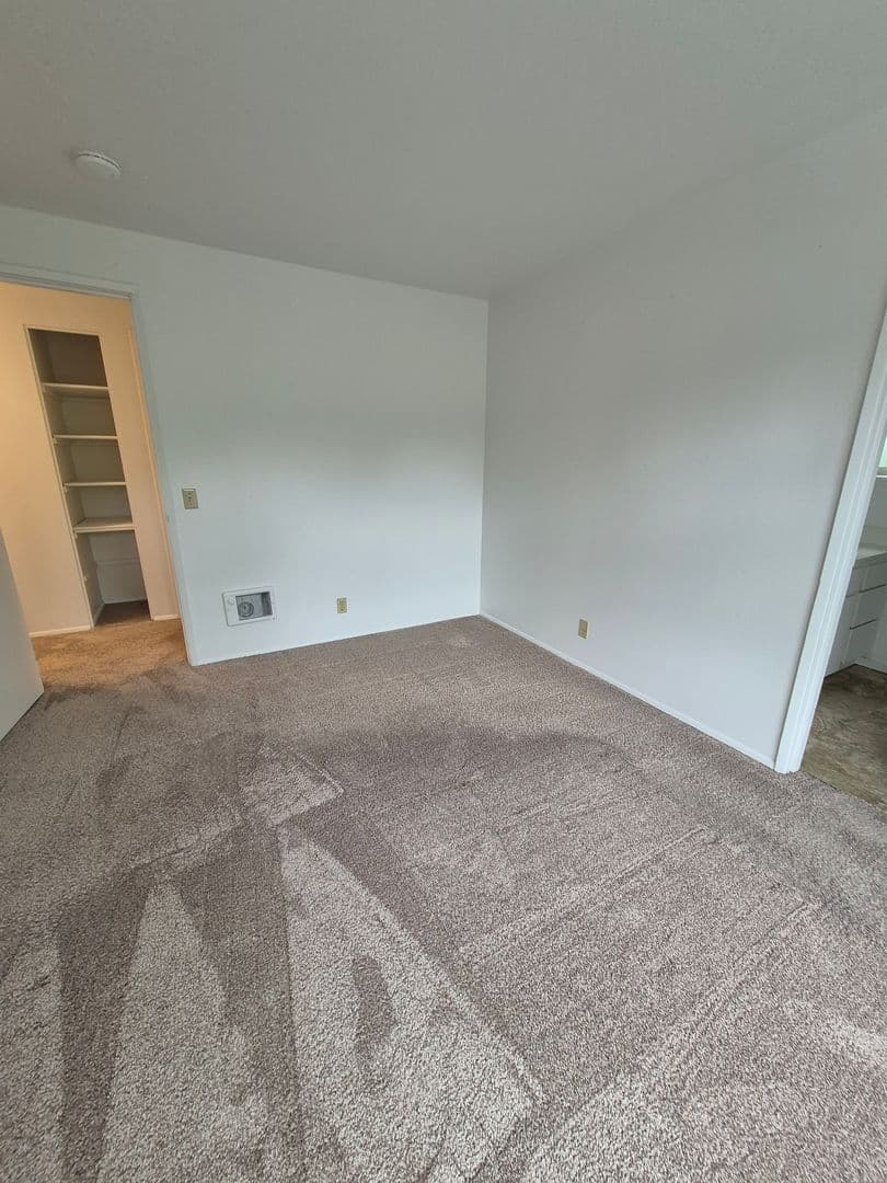 PM-120 6820-6822 SW Garden Home Rd. 14 of 21