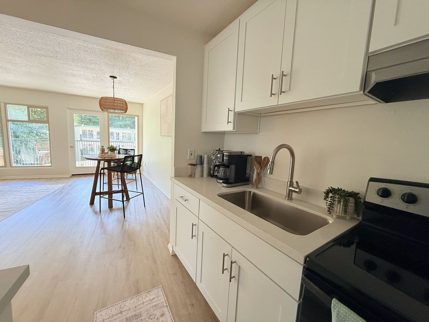 Crescent Apartments 5 of 13