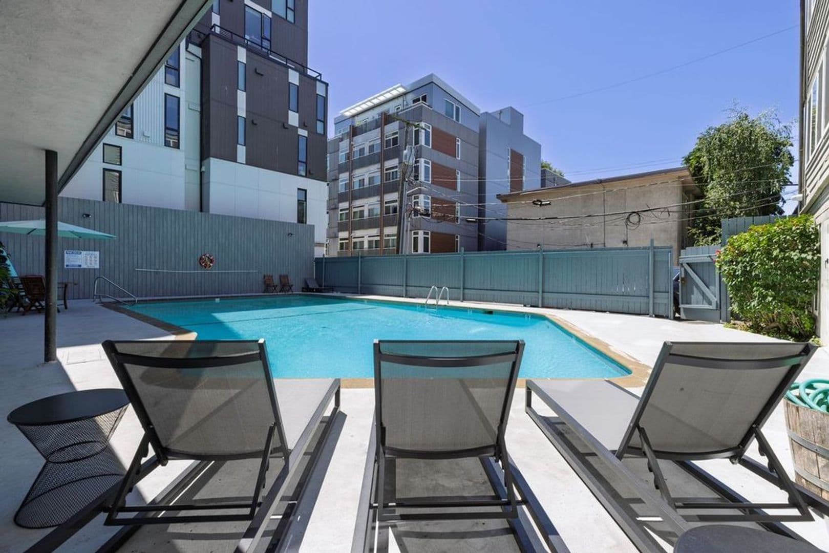 Cordova Apartments 3 of 11
