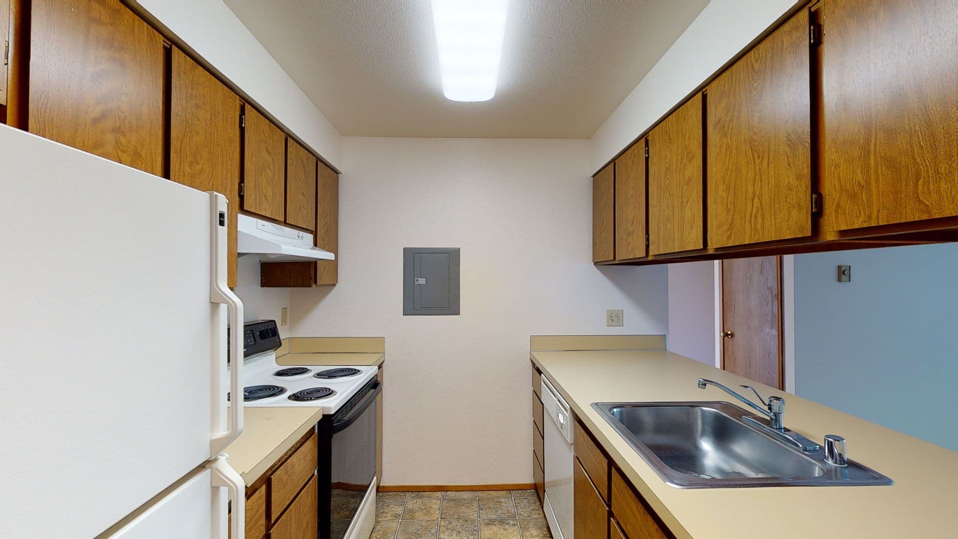 Willow Bay Apartments 3 of 8