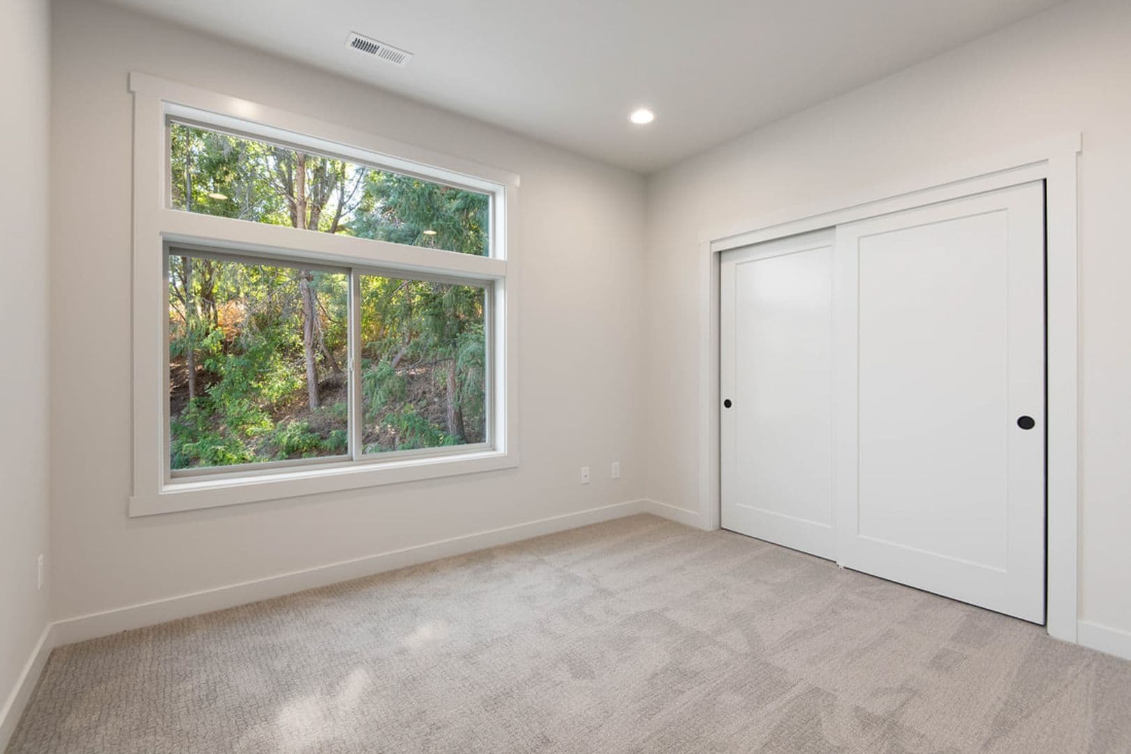 Hidden Hills Condominiums 21 of 27