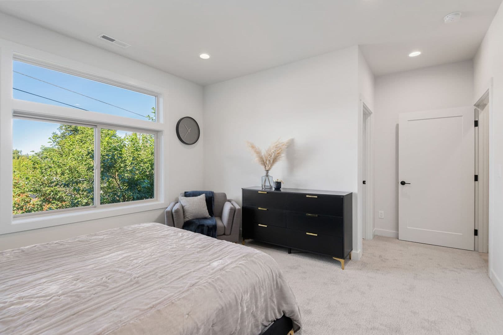 Hidden Hills Condominiums 15 of 27