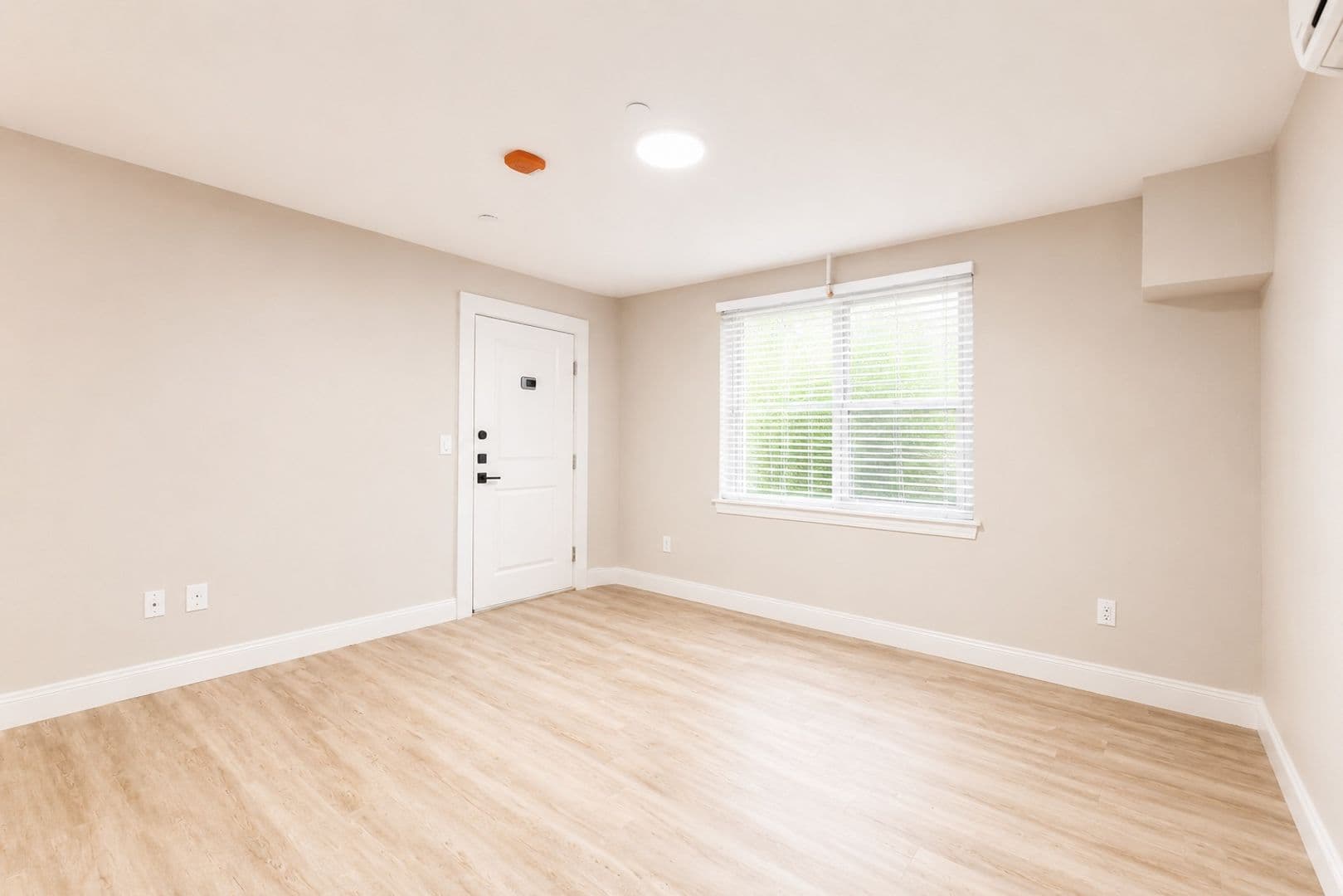 VEER Apartments 10 of 10
