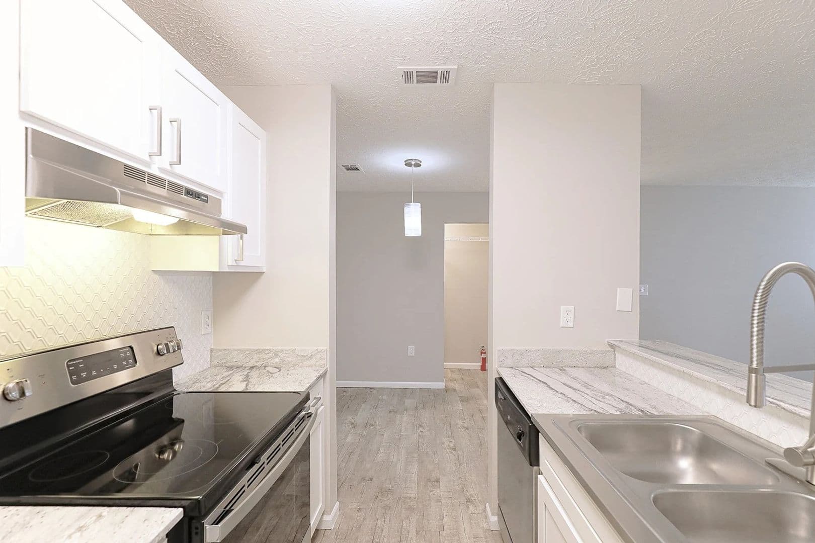 Moon Grove Apartments 6 of 7