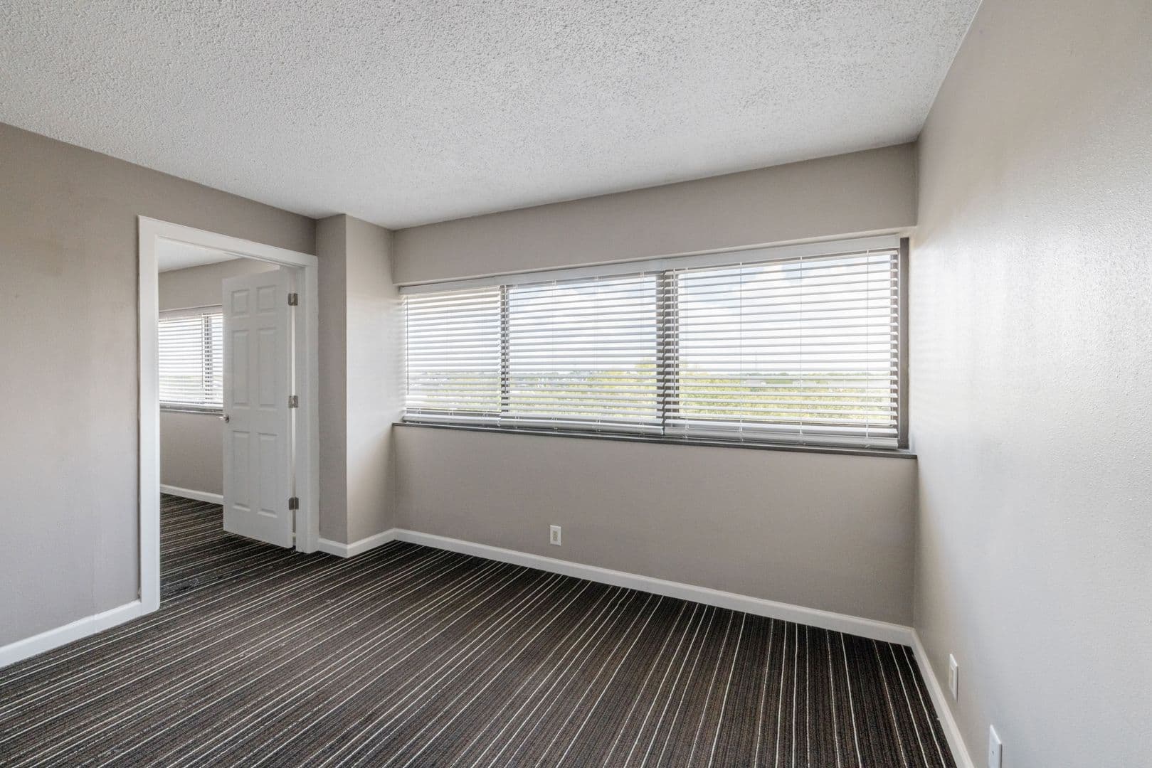 TEAK Apartments 15 of 15