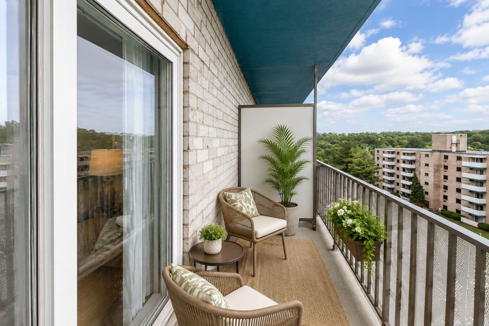 The Evalee Apartments 7 of 21