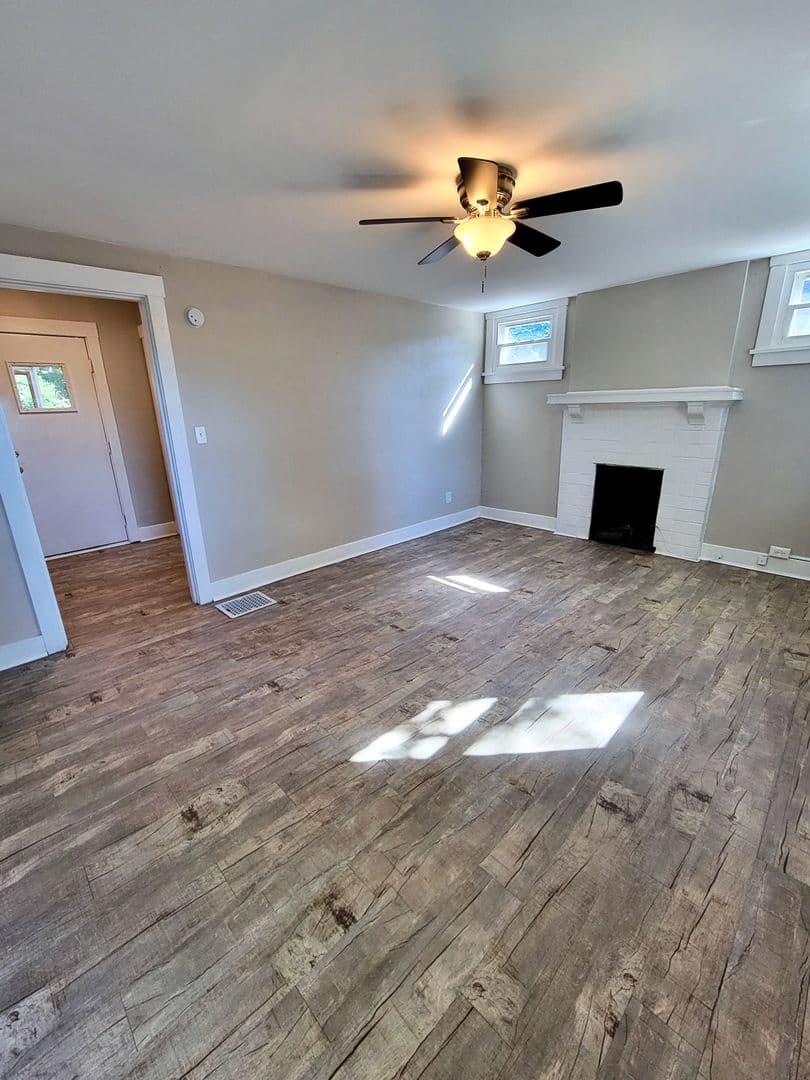 748 - 758 Shady Drive East 6 of 10