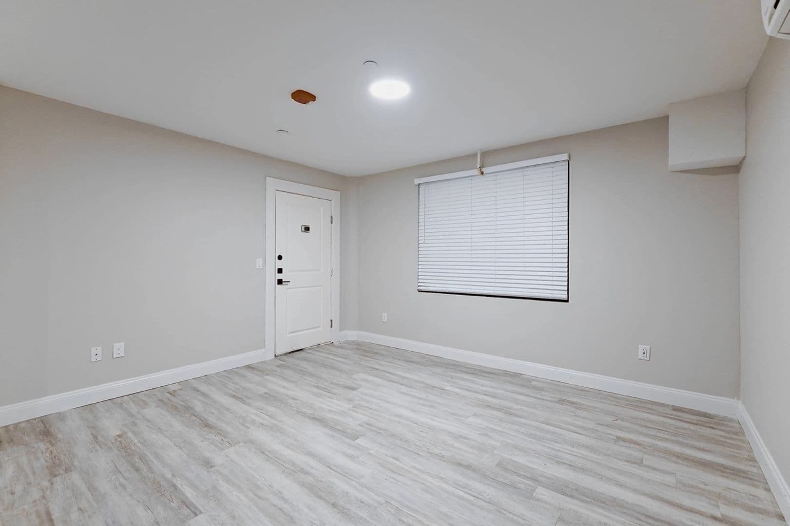 VEER Apartments 2 of 9