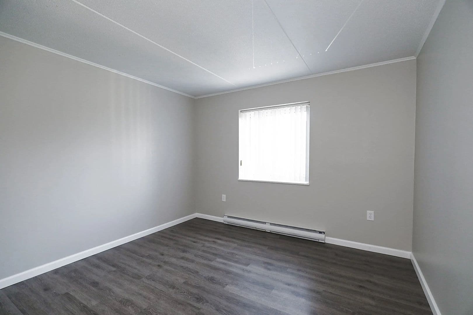 The Evalee Apartments 14 of 16