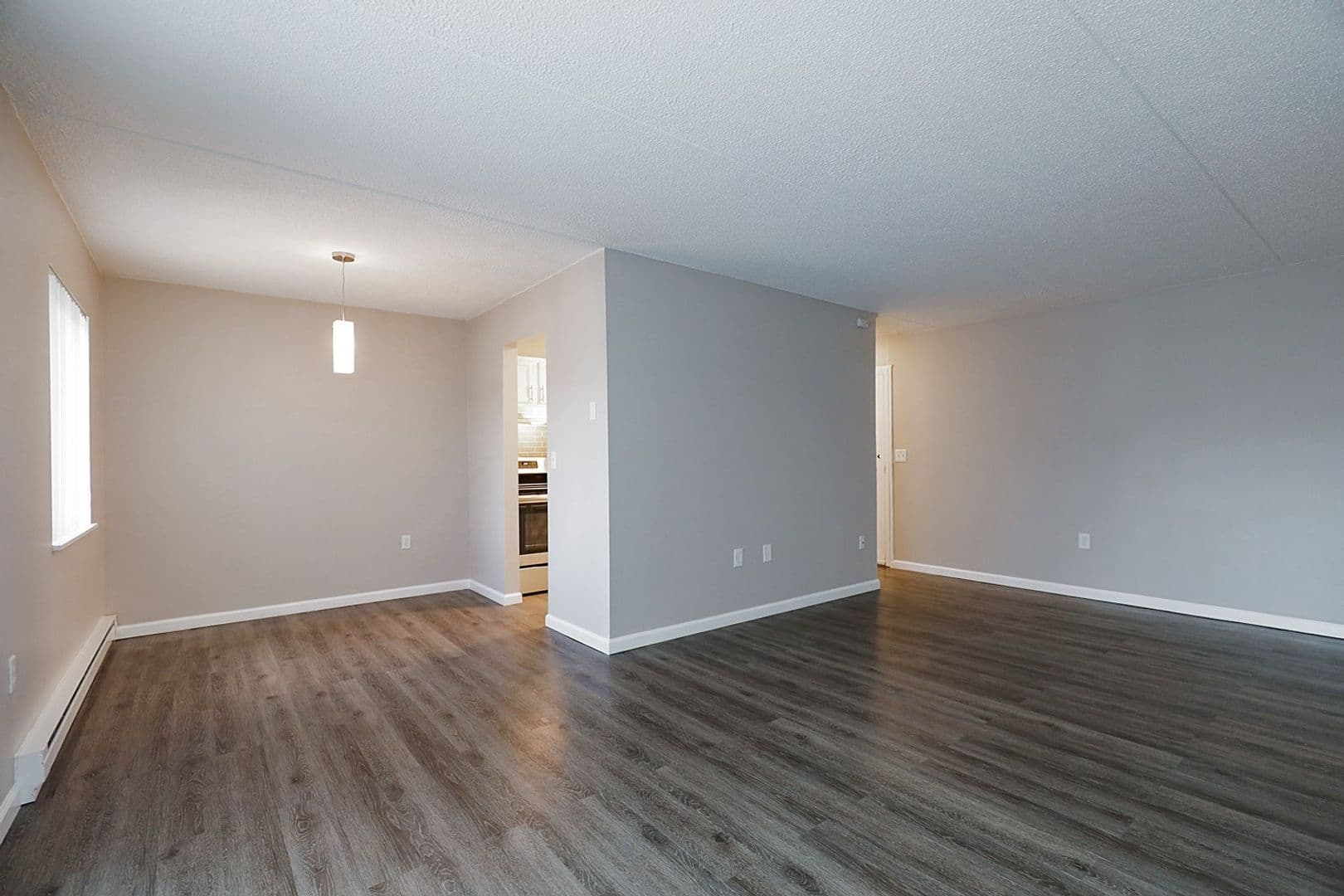 The Evalee Apartments 4 of 15